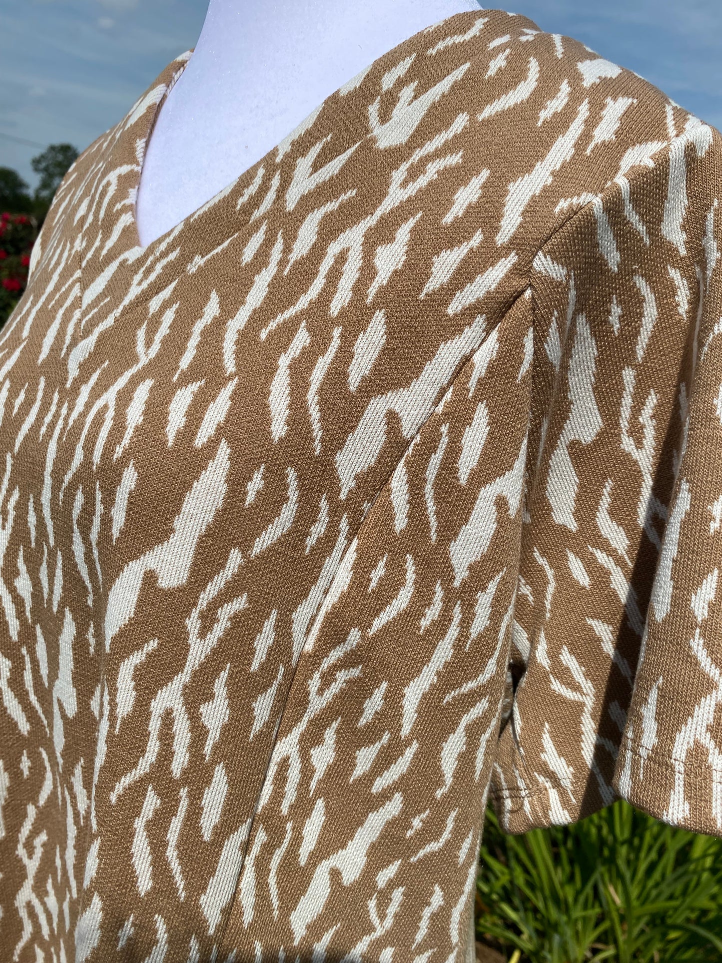CURVY ROAM FREE DRESS