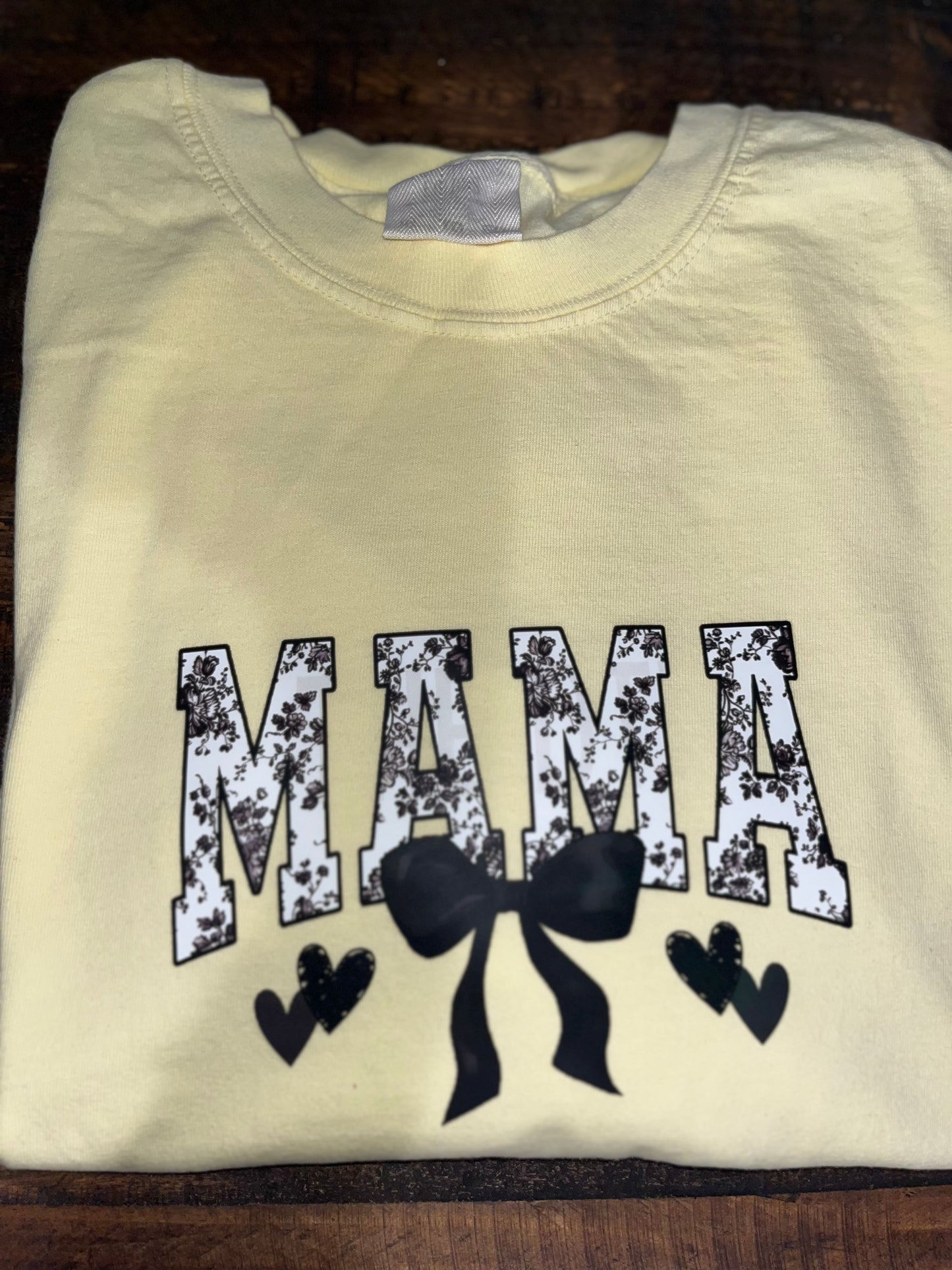MAMA BLACK & WHITE Tee