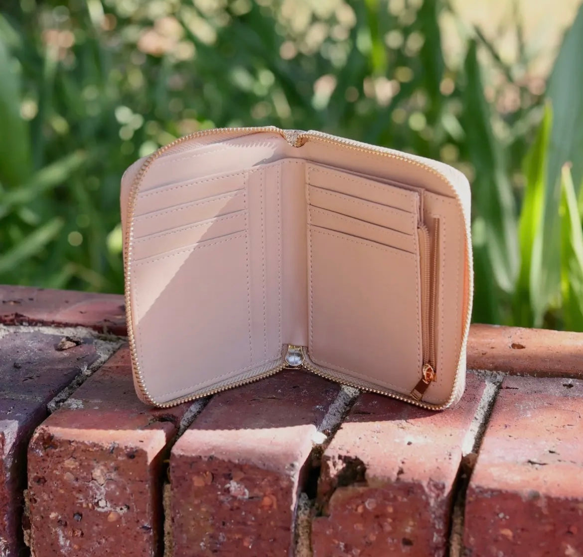 (spa-) Caroline Hill- Champagne Pop Wallet