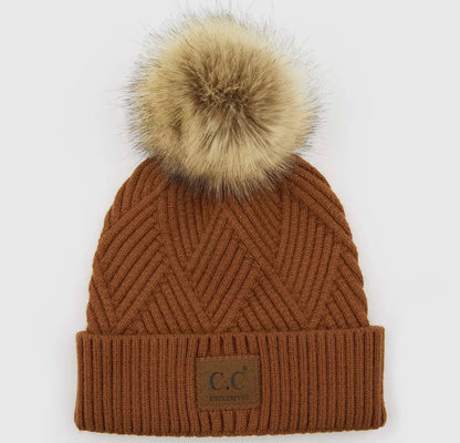 (spa-) Cc Criss-Cross Suede Patch Beanie