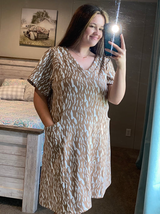 CURVY ROAM FREE DRESS