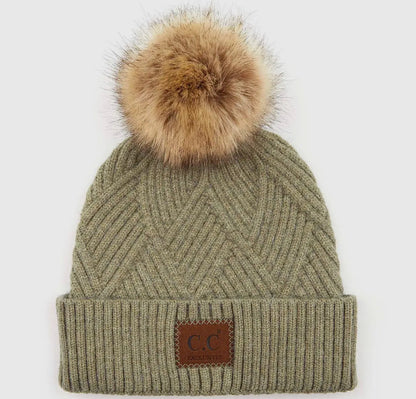 (spa-) Cc Criss-Cross Suede Patch Beanie
