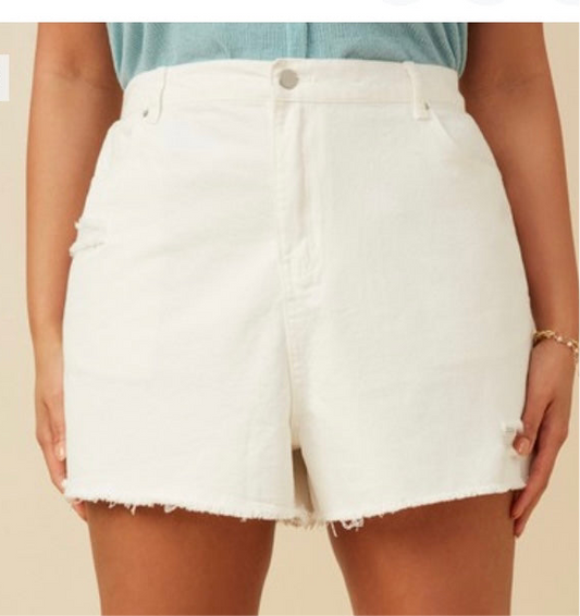 CURVY WHITE DISTRESSED SHORTS